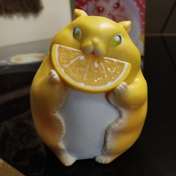 Dodowo Fruit Fairies Animal Blind Box Series 1 Lemon Flying Squirrel - Picture 2 of 9